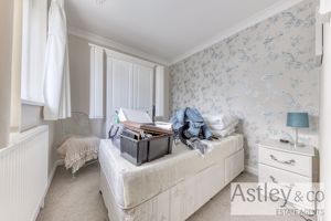 bedroom- click for photo gallery